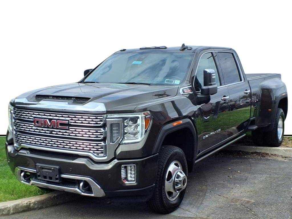 2023 GMC Sierra 3500HD Denali — Pickup Truck — 43,740 mi — Smithtown, NY