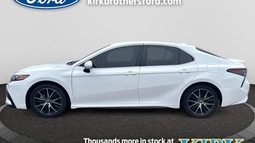 2022 Toyota Camry SE — Sedan — 82,210 mi — Greenwood, MS