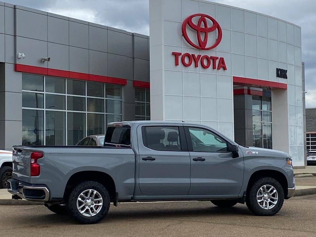 2024 Chevrolet Silverado 1500 WT — Pickup Truck — 17,301 mi — Grenada, MS