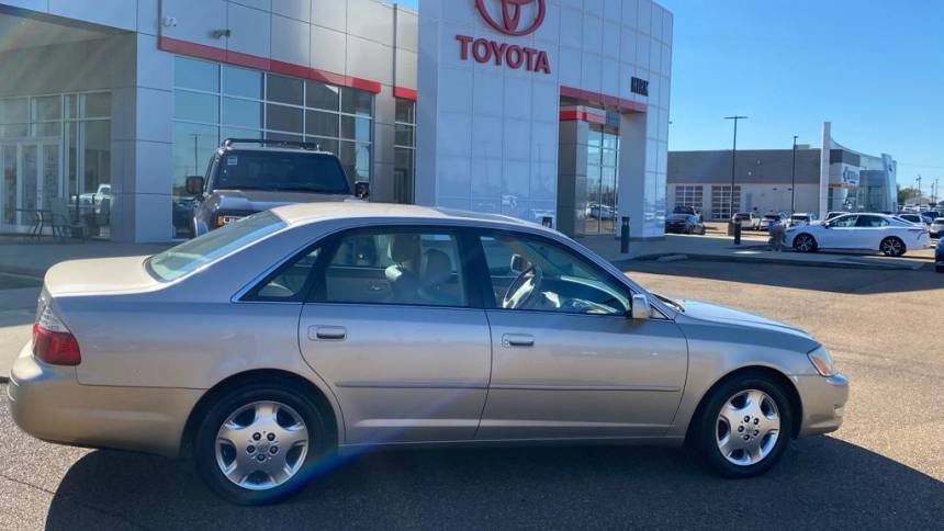 2003 Toyota Avalon XLS — Sedan — 206,054 mi — Grenada, MS