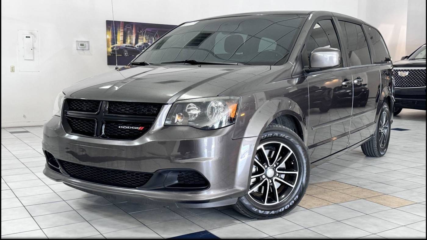 2016 Dodge Grand Caravan SE Plus — Minivan — 106,154 mi — Orlando, FL