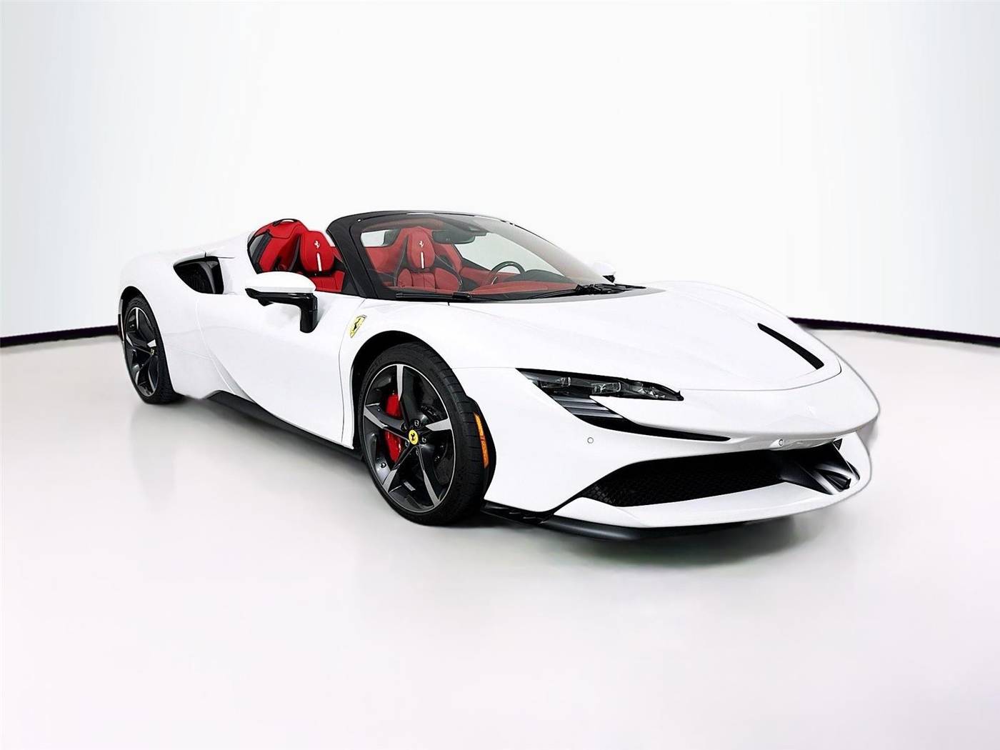 2024 Ferrari SF90 Standard — Convertible — 922 mi — Wesley Chapel, FL