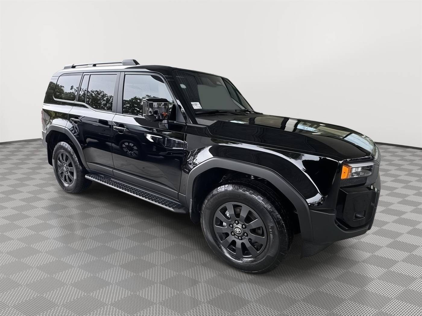 2025 Toyota Land Cruiser Base — SUV — 4,350 mi — Wesley Chapel, FL