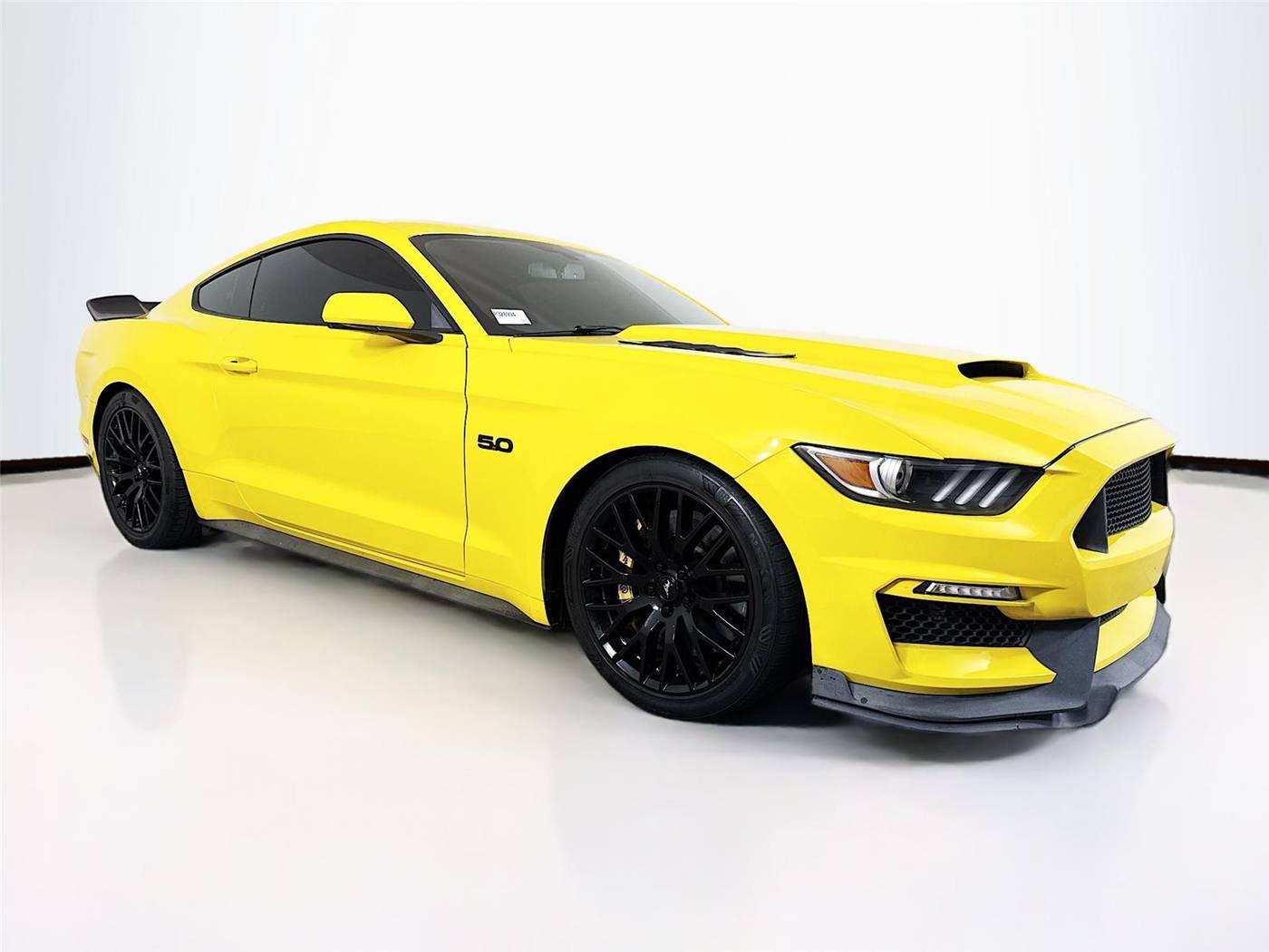 2017 Ford Mustang GT — Coupe — 90,727 mi — Wesley Chapel, FL