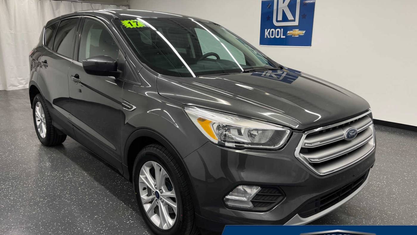 2017 Ford Escape SE — SUV — 74,912 mi — Grand Rapids, MI