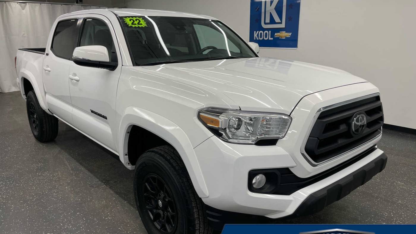 2022 Toyota Tacoma SR5 — Pickup Truck — 32,902 mi — Grand Rapids, MI