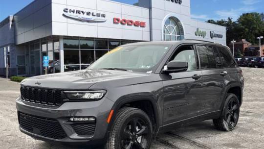 2025 Jeep Grand Cherokee Limited — SUV — 916 mi — Gibsonia, PA