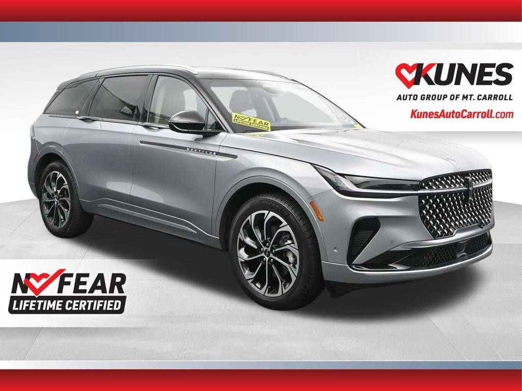 2024 Lincoln Nautilus Reserve — SUV — 15,853 mi — Mount Carroll, IL