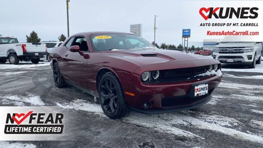 2020 Dodge Challenger SXT — Coupe — 41,825 mi — Mount Carroll, IL