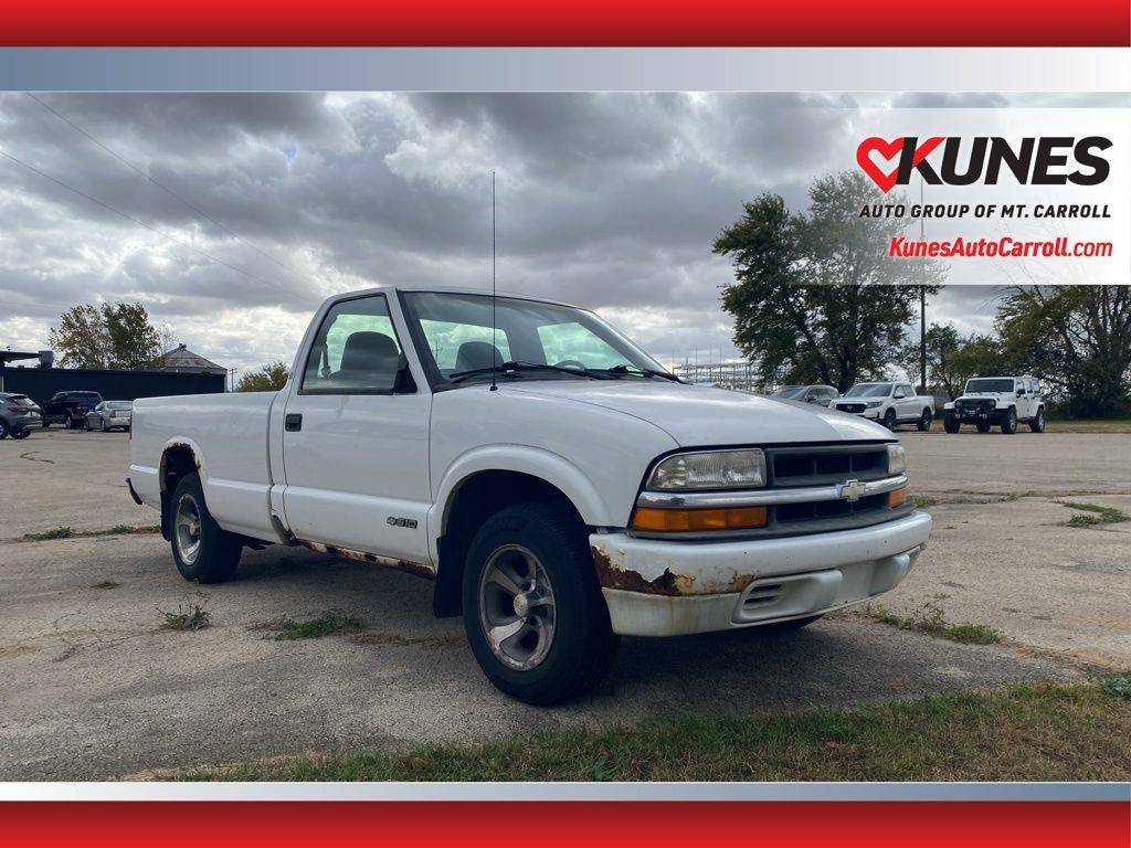 1998 Chevrolet S-10 LS — Pickup Truck — 125,966 mi — Mount Carroll, IL