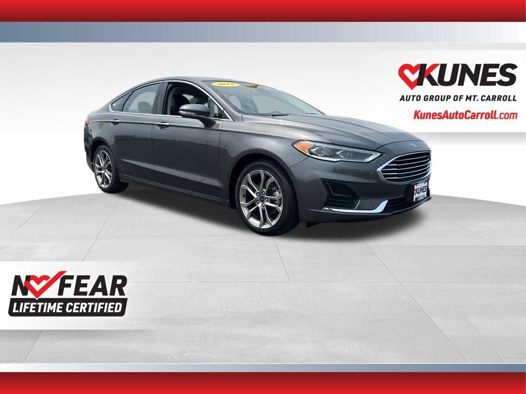 2019 Ford Fusion SEL — Sedan — 82,717 mi — Mount Carroll, IL