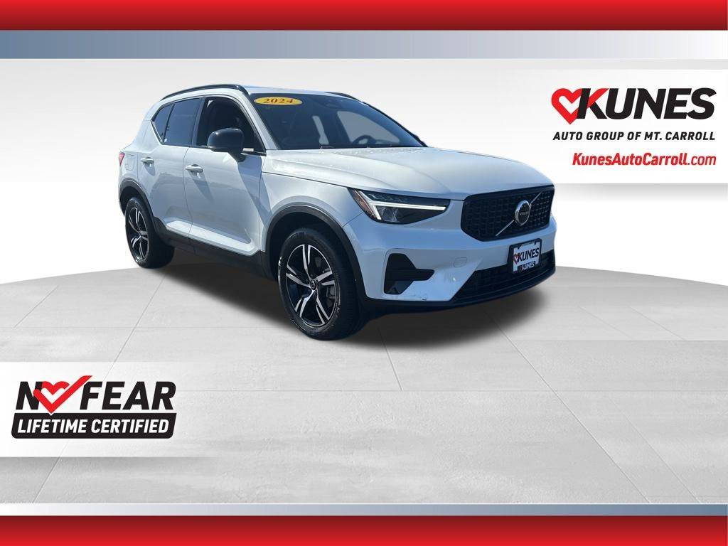 2024 Volvo XC40 Core — SUV — 33,498 mi — Mount Carroll, IL