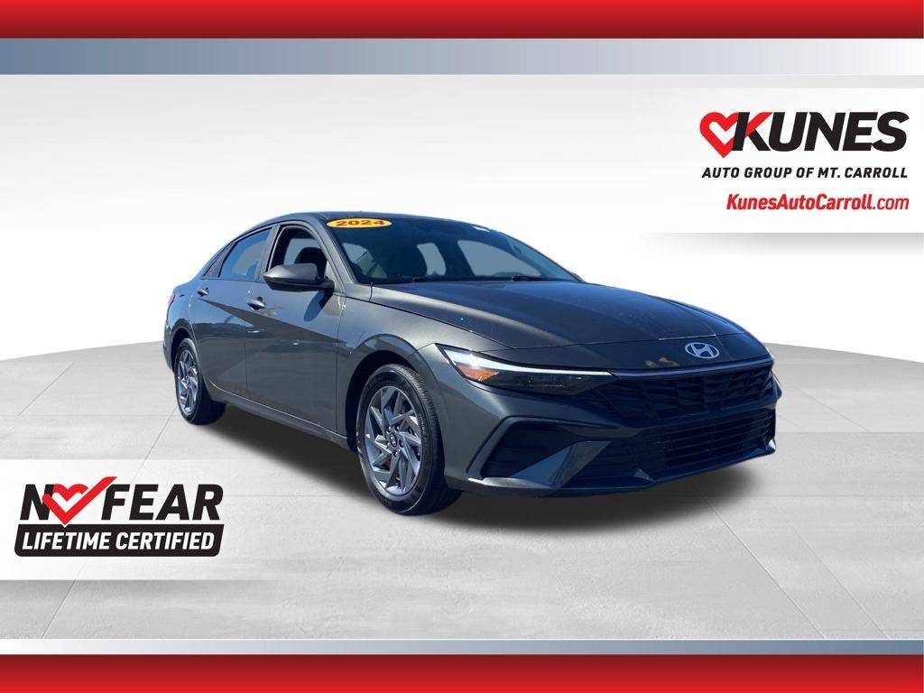 2024 Hyundai Elantra SEL — Sedan — 35,812 mi — Mount Carroll, IL