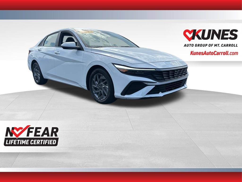 2024 Hyundai Elantra SEL — Sedan — 66,388 mi — Mount Carroll, IL