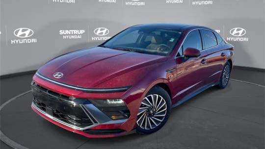 2024 Hyundai Sonata Hybrid Limited — Sedan — 430 mi — St. Louis, MO