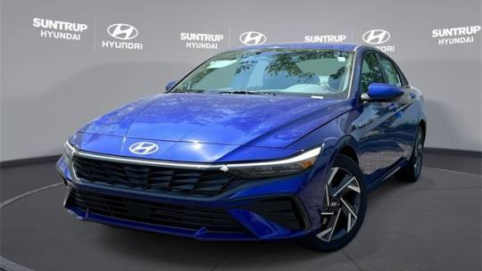 2024 Hyundai Elantra SEL — Sedan — 3,021 mi — St. Louis, MO