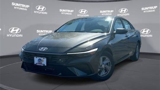 2024 Hyundai Elantra SE — Sedan — 5,393 mi — St. Louis, MO