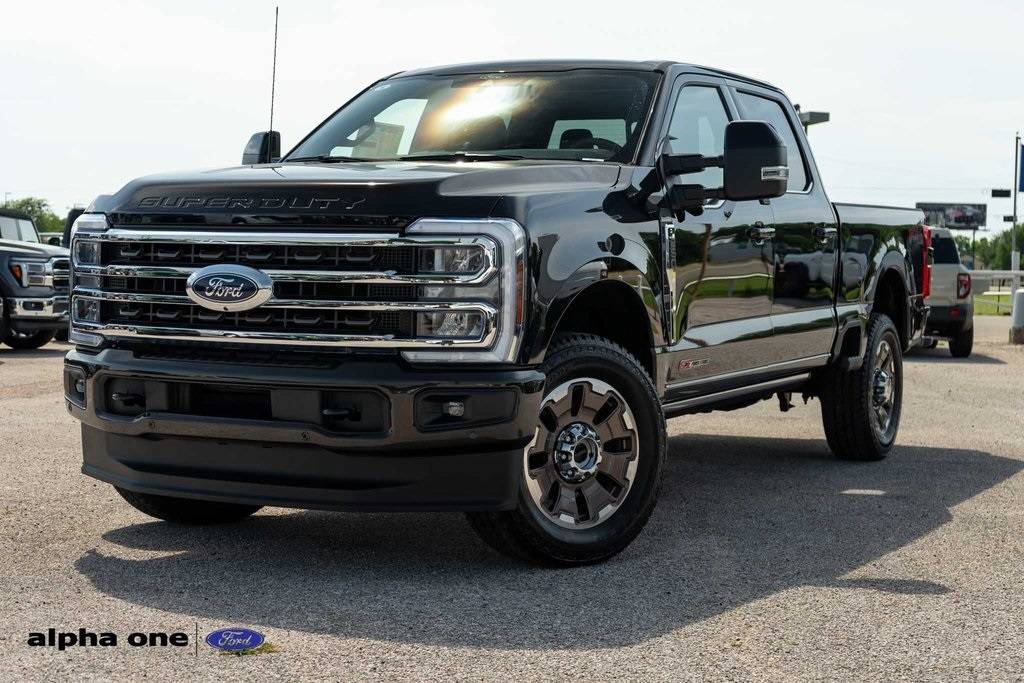 2025 Ford Super Duty F-250 King Ranch — Pickup Truck — 168 mi — La Grange, TX