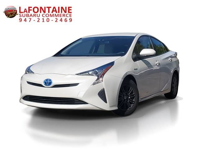 2016 Toyota Prius Two — Hatchback — 116,980 mi — Commerce Township, MI