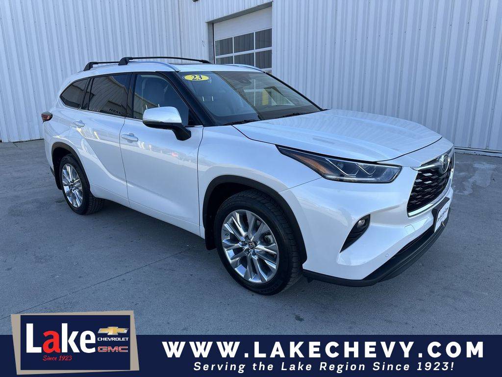2023 Toyota Highlander Limited — SUV — 30,923 mi — Devils Lake, ND