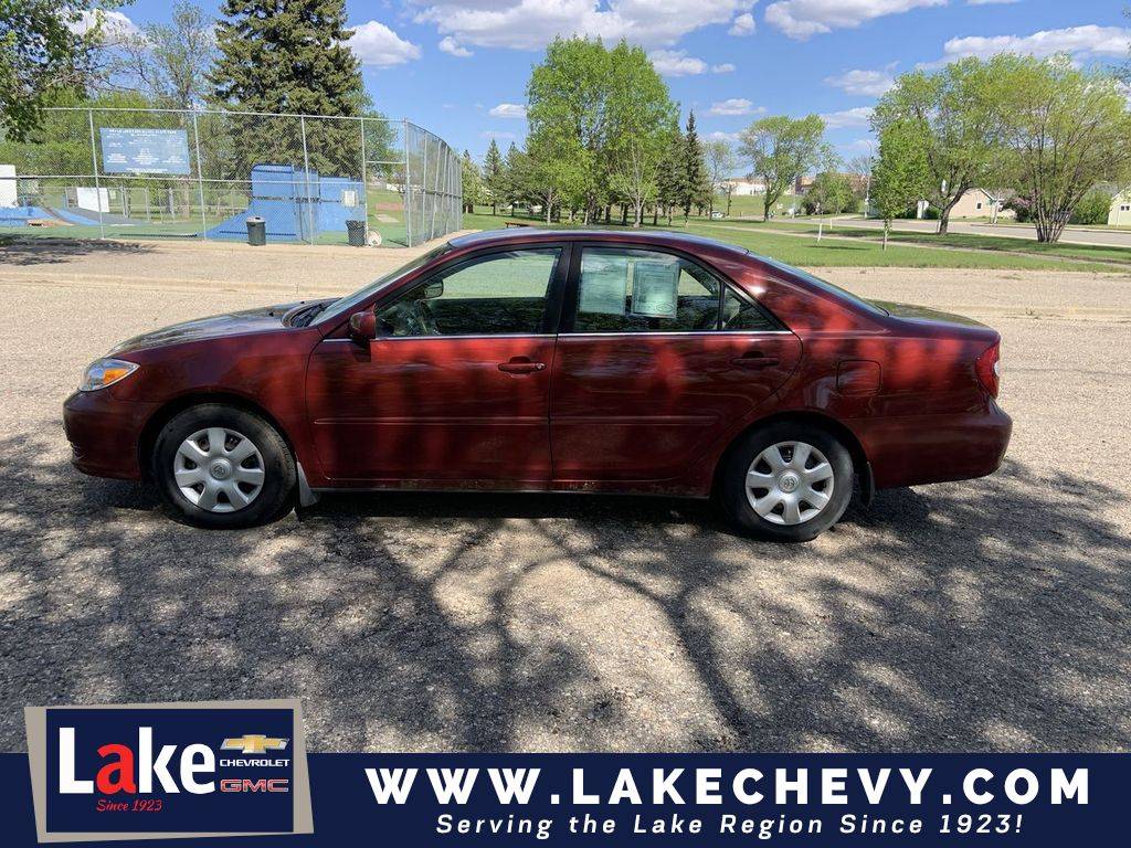 2002 Toyota Camry LE — Sedan — 266,166 mi — Devils Lake, ND