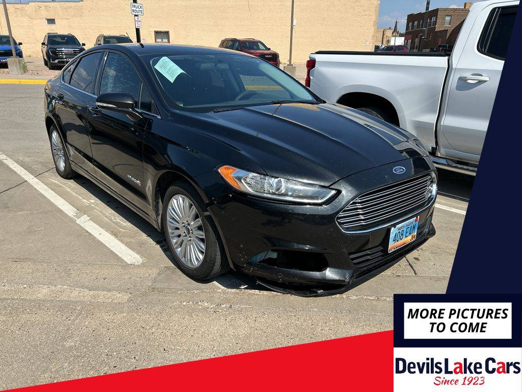 2013 Ford Fusion Hybrid SE — Sedan — 229,693 mi — Devils Lake, ND