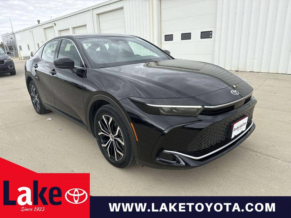 2023 Toyota Crown XLE — Sedan — 31,895 mi — Devils Lake, ND