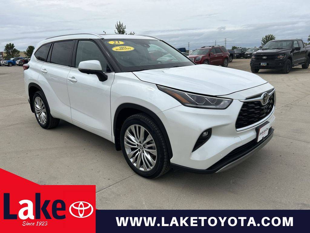 2023 Toyota Highlander Platinum — SUV — 32,628 mi — Devils Lake, ND