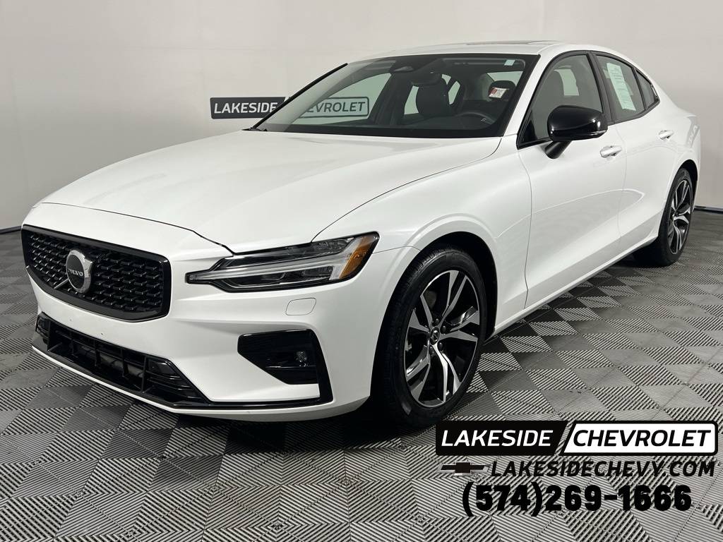 2024 Volvo S60 Core — Sedan — 19,776 mi — Warsaw, IN