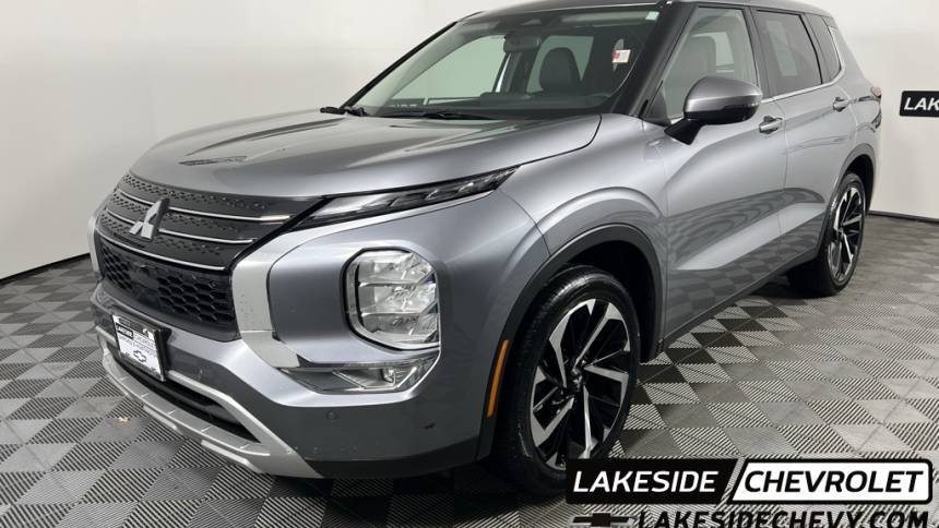 2023 Mitsubishi Outlander SE — SUV — 83,245 mi — Warsaw, IN