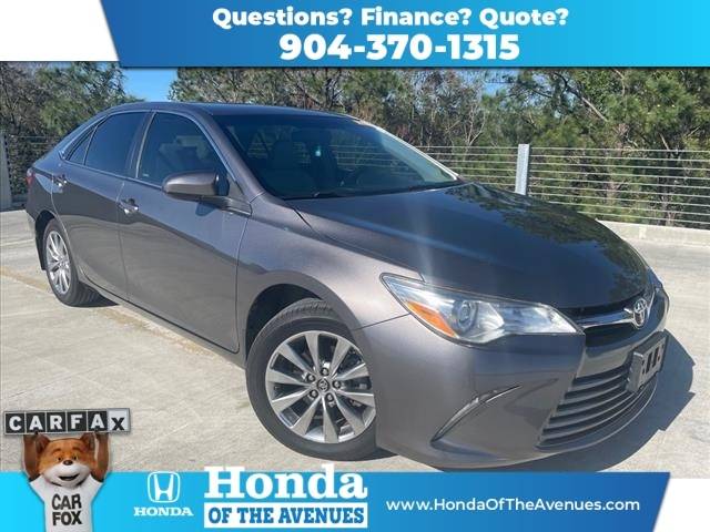 2017 Toyota Camry XLE — Sedan — 33,020 mi — Jacksonville, FL