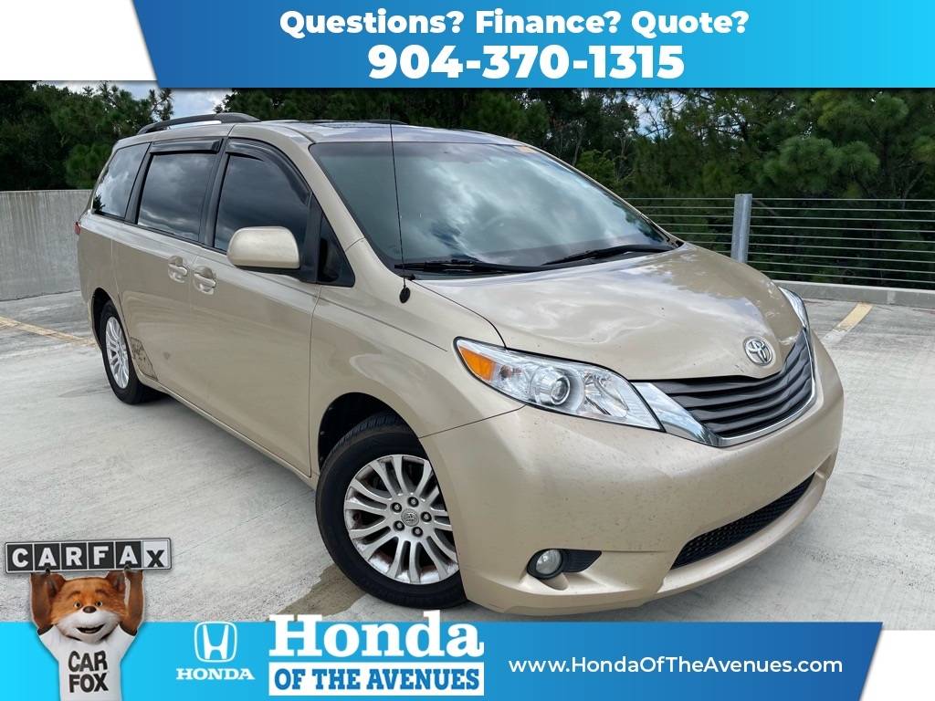 2012 Toyota Sienna Base — Minivan — 165,583 mi — Jacksonville, FL