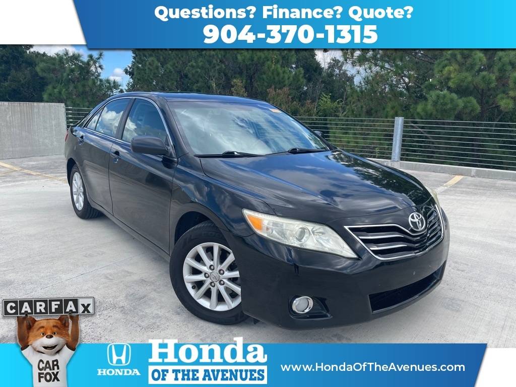 2011 Toyota Camry XLE — Sedan — 82,510 mi — Jacksonville, FL