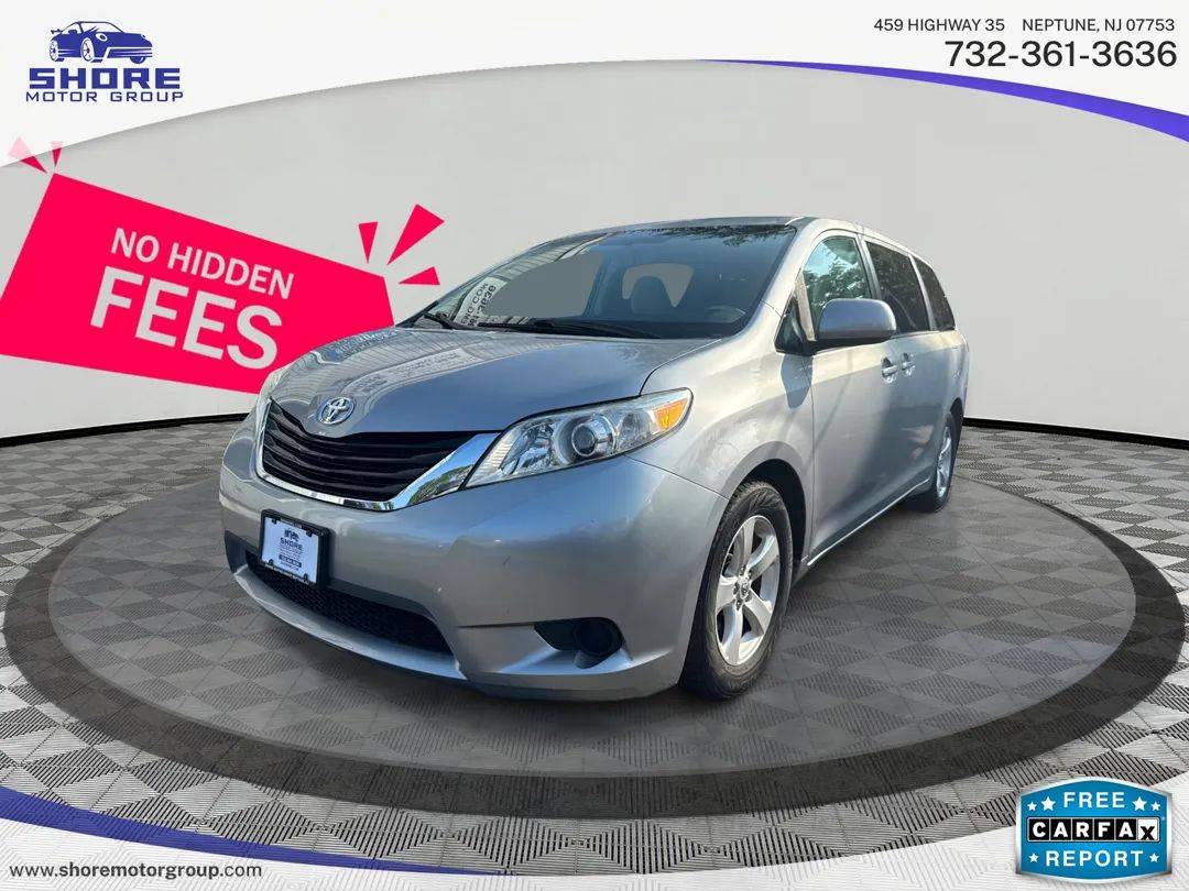 2011 Toyota Sienna LE — Minivan — 68,324 mi — Neptune, NJ