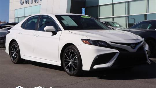 2024 Toyota Camry SE — Sedan — 15,820 mi — Chino Hills, CA