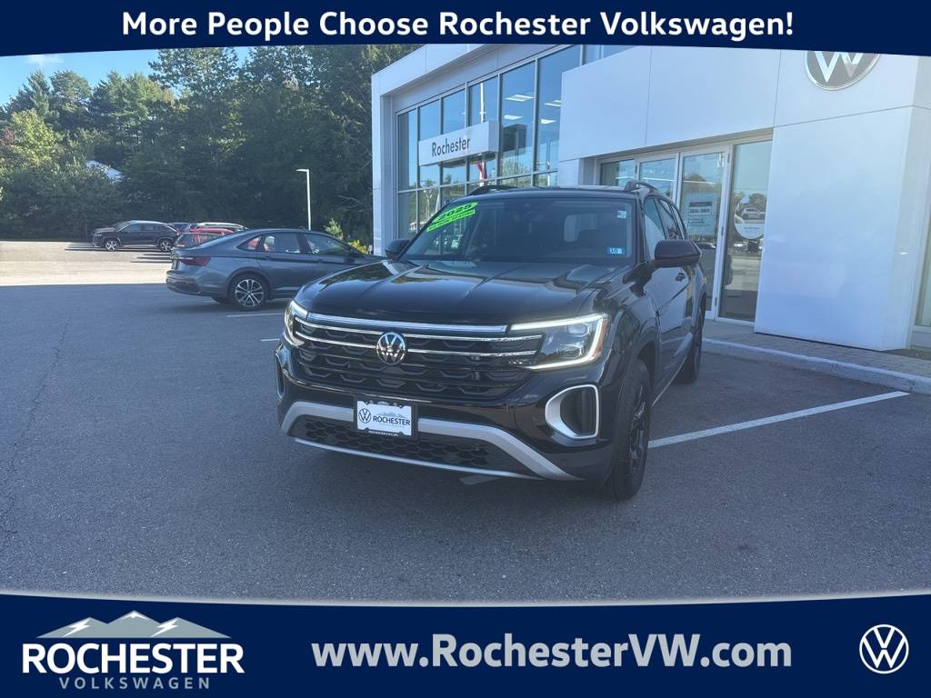2025 Volkswagen Atlas Peak Edition — SUV — 3,956 mi — Rochester, NH