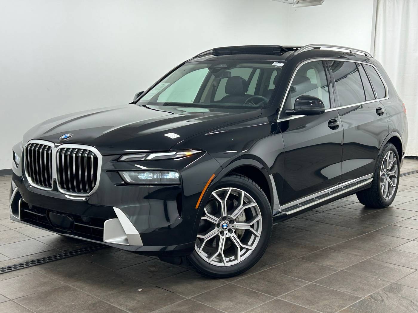 2024 BMW X7 40i — SUV — 18,816 mi — Elmhurst, IL