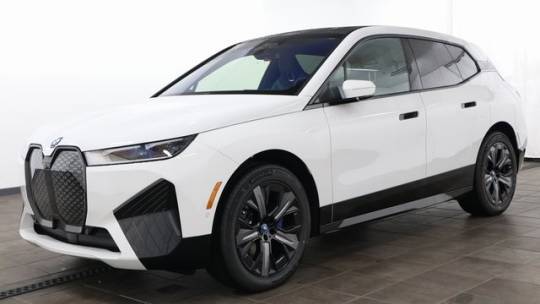 2024 BMW iX xDrive50 — SUV — 10,489 mi — Elmhurst, IL