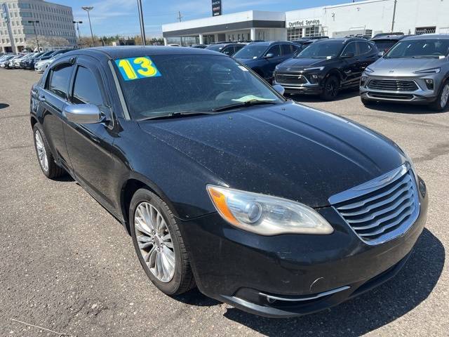 2013 Chrysler 200 Limited — Sedan — 176,498 mi — Southfield, MI