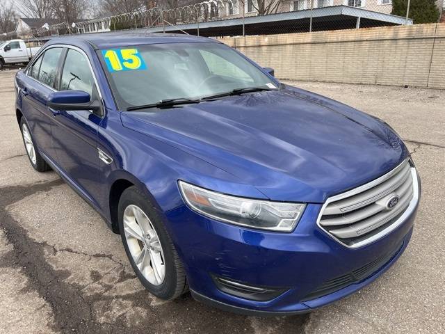 2015 Ford Taurus SEL — Sedan — 122,777 mi — Southfield, MI