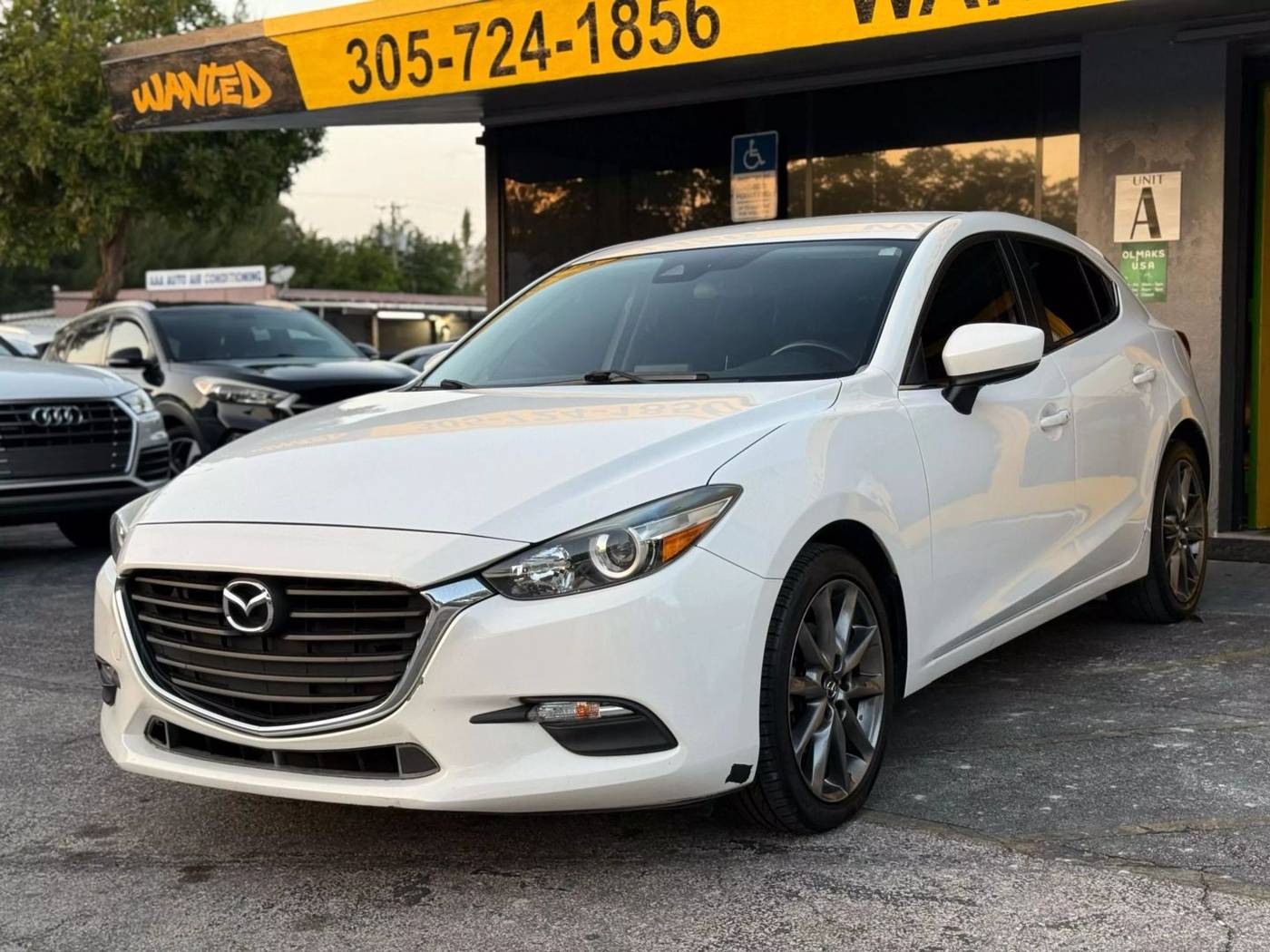 2018 Mazda Mazda3 Touring — Hatchback — 123,131 mi — North Miami Beach, FL