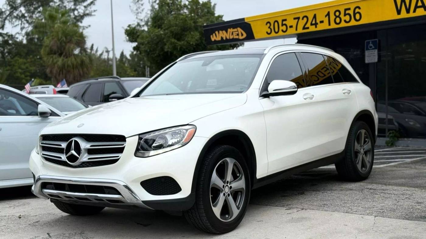 2016 Mercedes-Benz GLC GLC 300 — SUV — 109,706 mi — North Miami Beach, FL