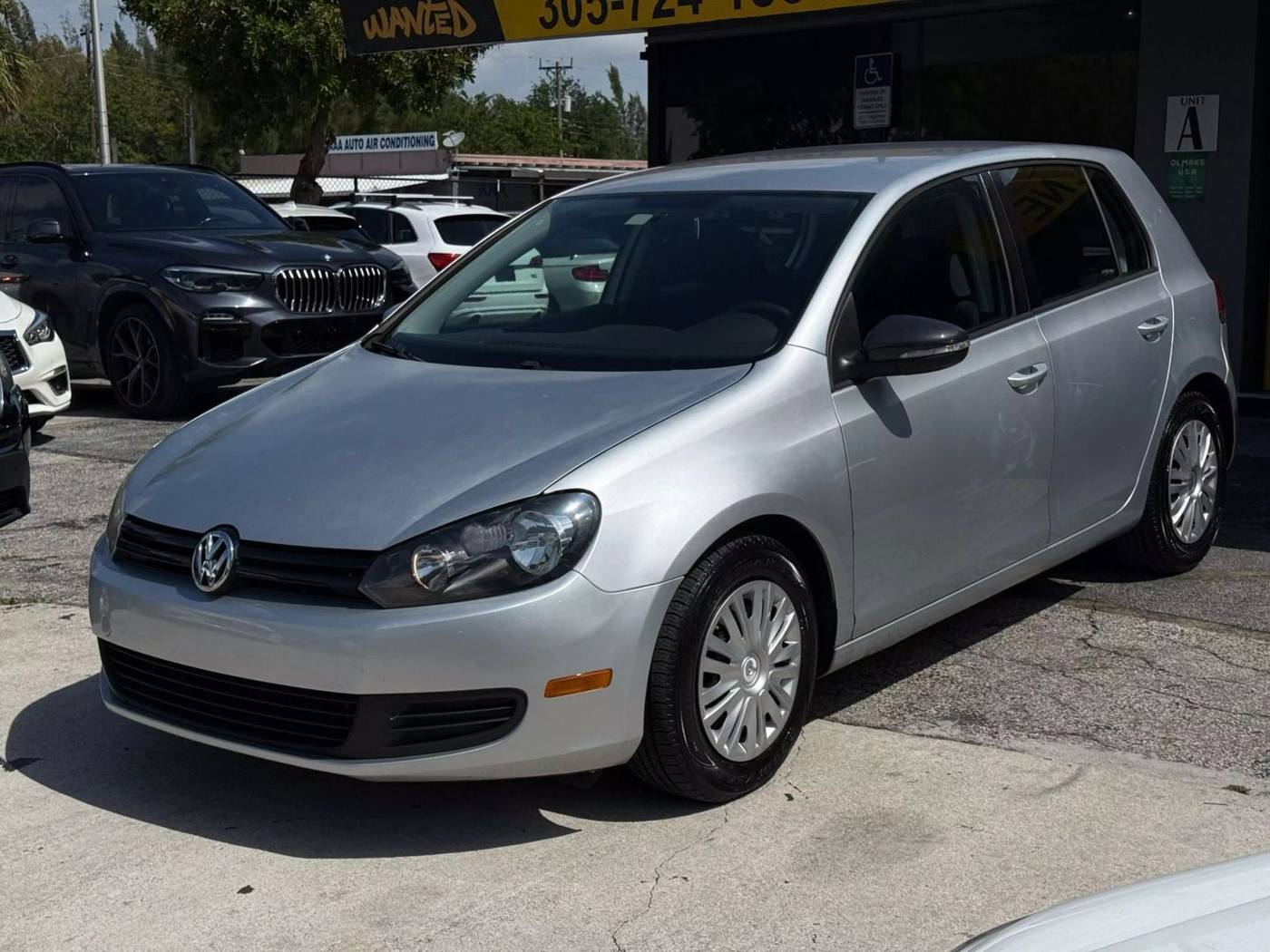 2012 Volkswagen Golf 2.5 — Hatchback — 62,641 mi — North Miami Beach, FL