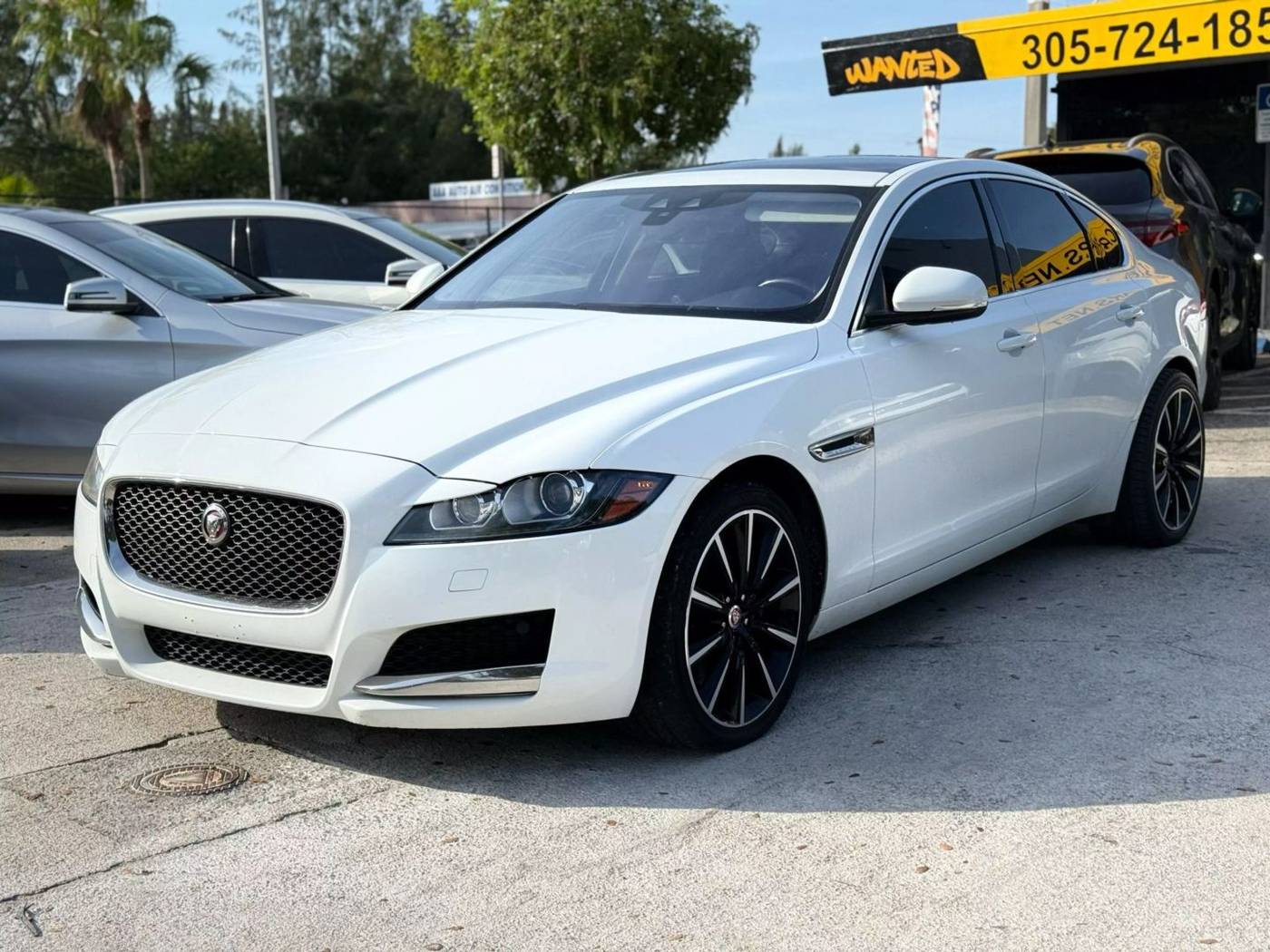 2017 Jaguar XF Standard — Sedan — 117,000 mi — North Miami Beach, FL