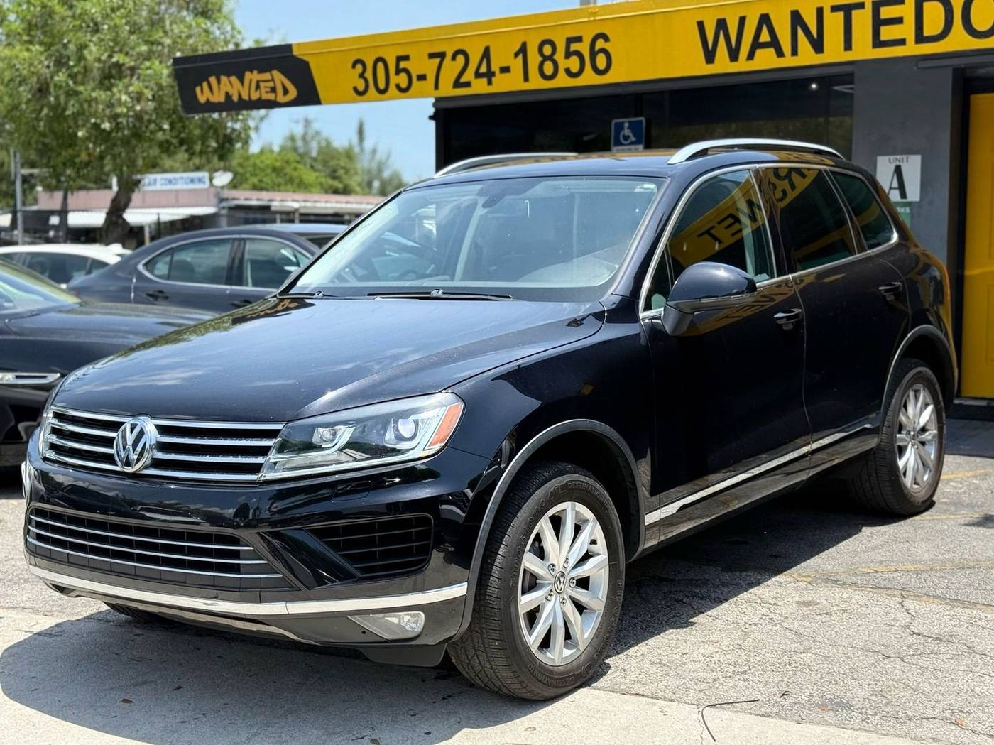2016 Volkswagen Touareg V6 Sport — SUV — 101,740 mi — North Miami Beach, FL
