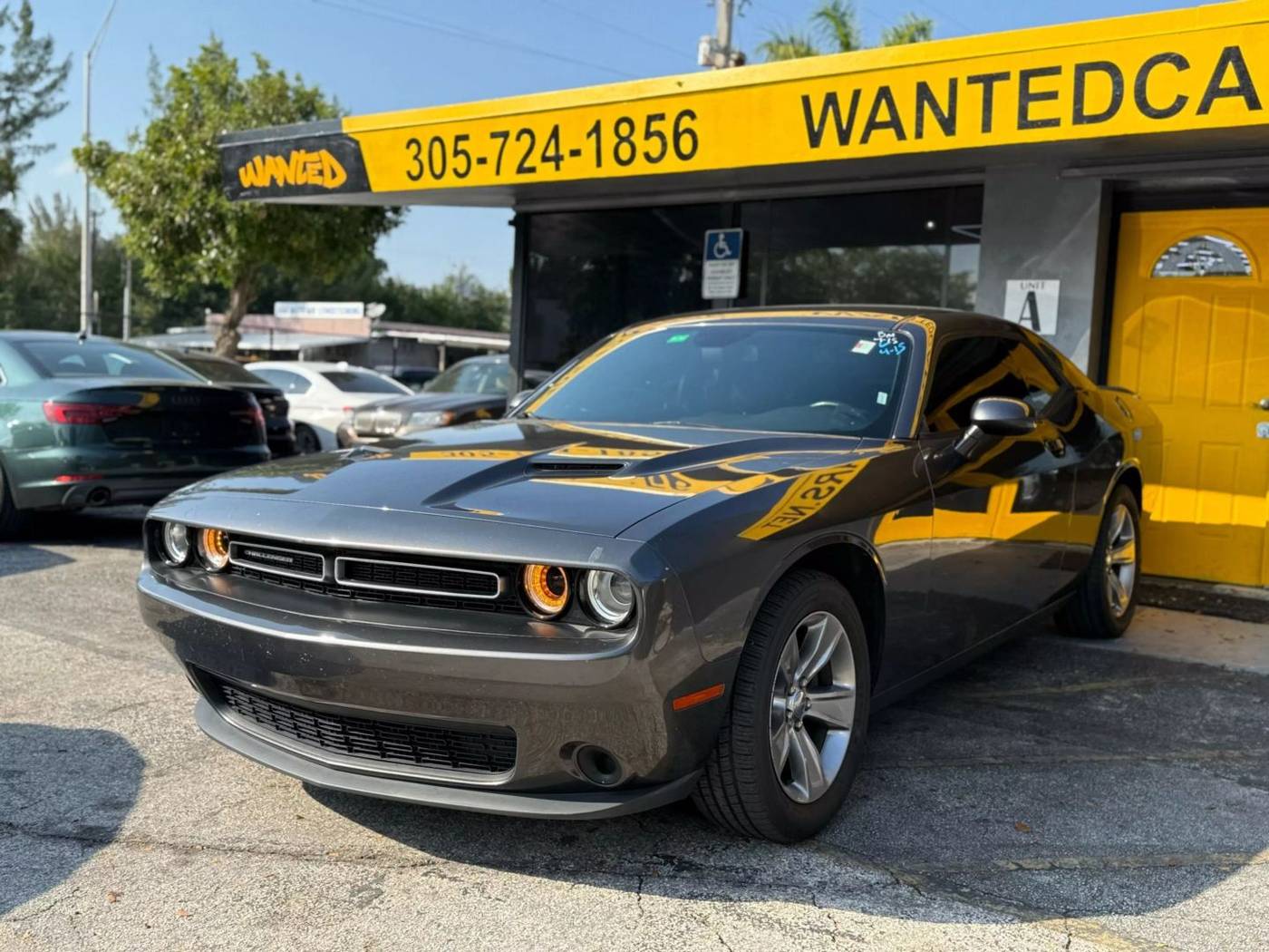 2019 Dodge Challenger SXT — Coupe — 93,044 mi — North Miami Beach, FL