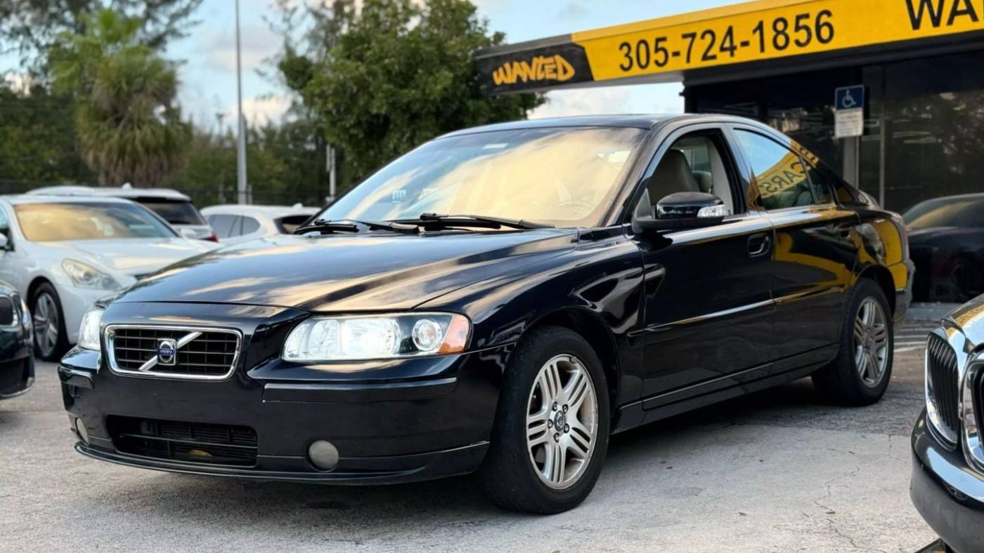 2007 Volvo S60 2.5T — Sedan — 100,000 mi — North Miami Beach, FL