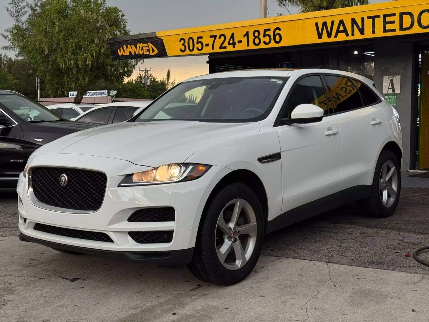 2018 Jaguar F-PACE Premium — SUV — 98,536 mi — North Miami Beach, FL