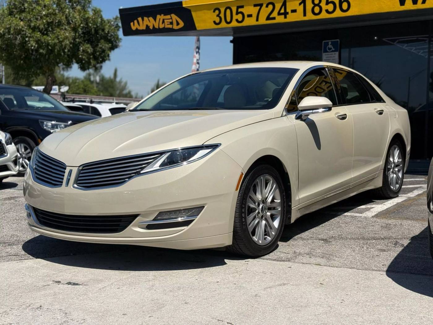 2014 Lincoln MKZ FWD — Sedan — 98,632 mi — North Miami Beach, FL