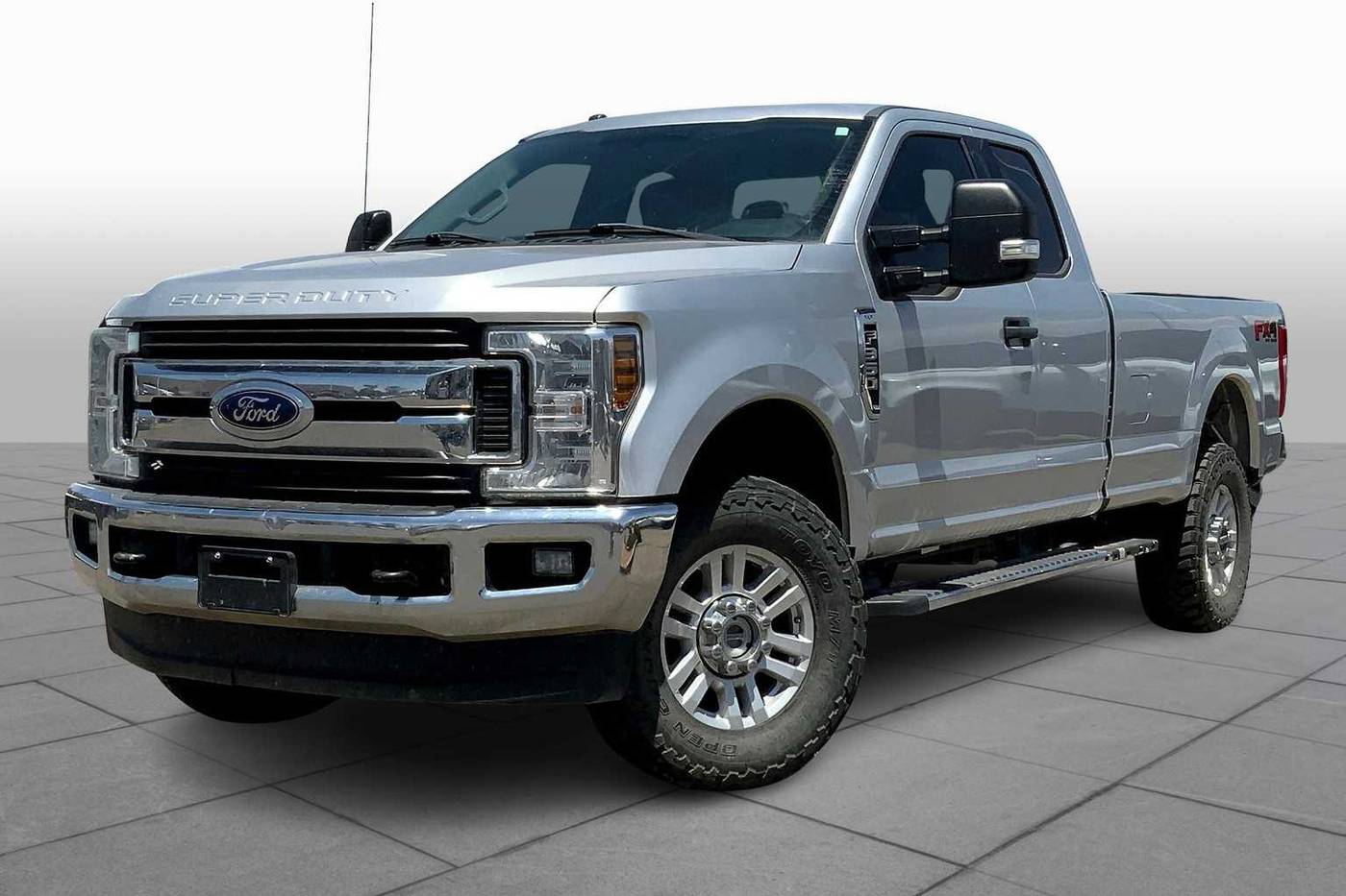 2018 Ford Super Duty F-350 XLT — Pickup Truck — 146,436 mi — Albuquerque, NM